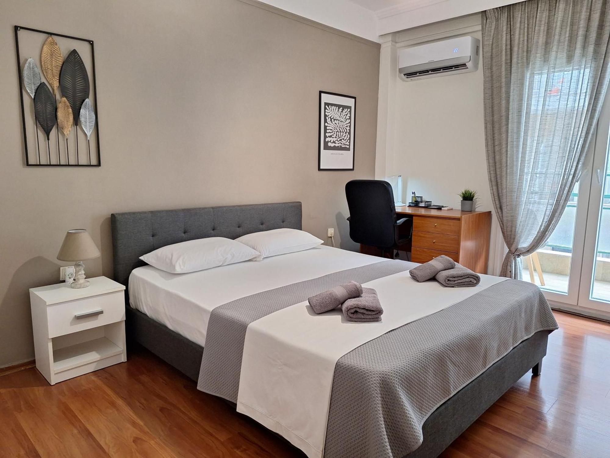 Cozy Apartment In The City Center Солун Екстериор снимка