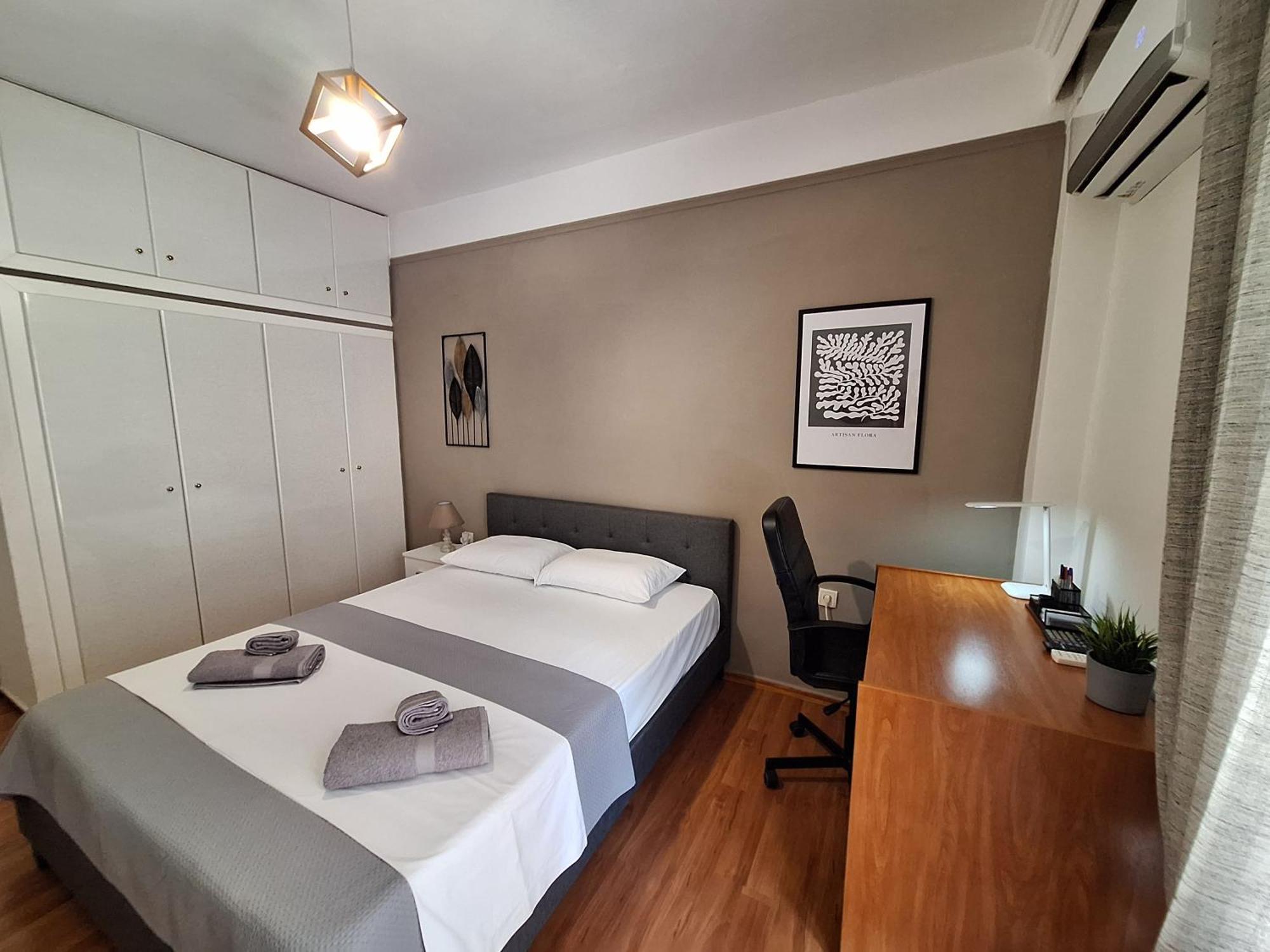 Cozy Apartment In The City Center Солун Екстериор снимка