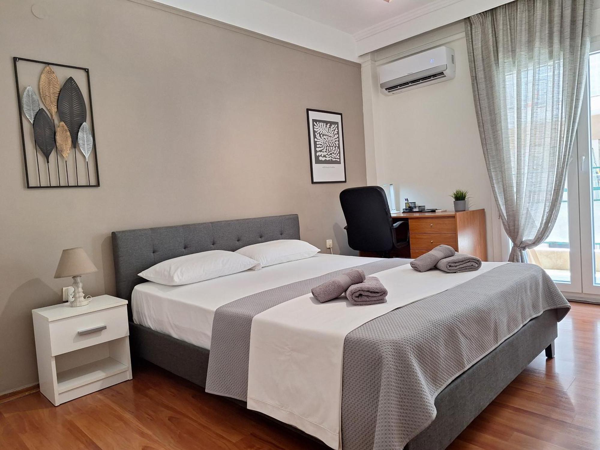 Cozy Apartment In The City Center Солун Екстериор снимка