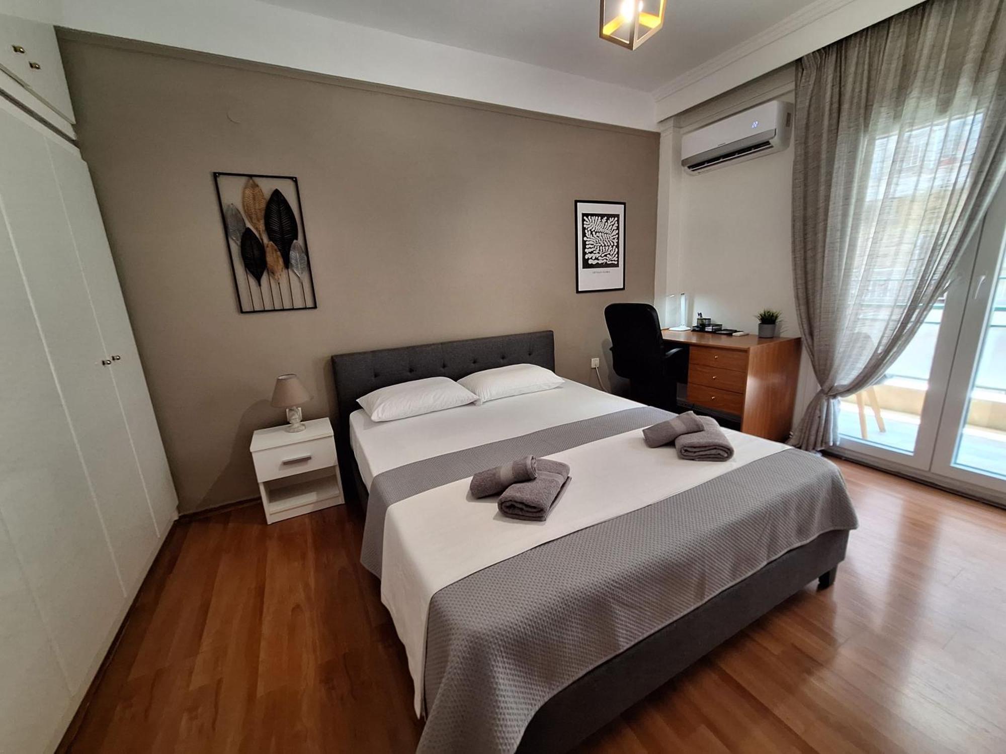 Cozy Apartment In The City Center Солун Екстериор снимка